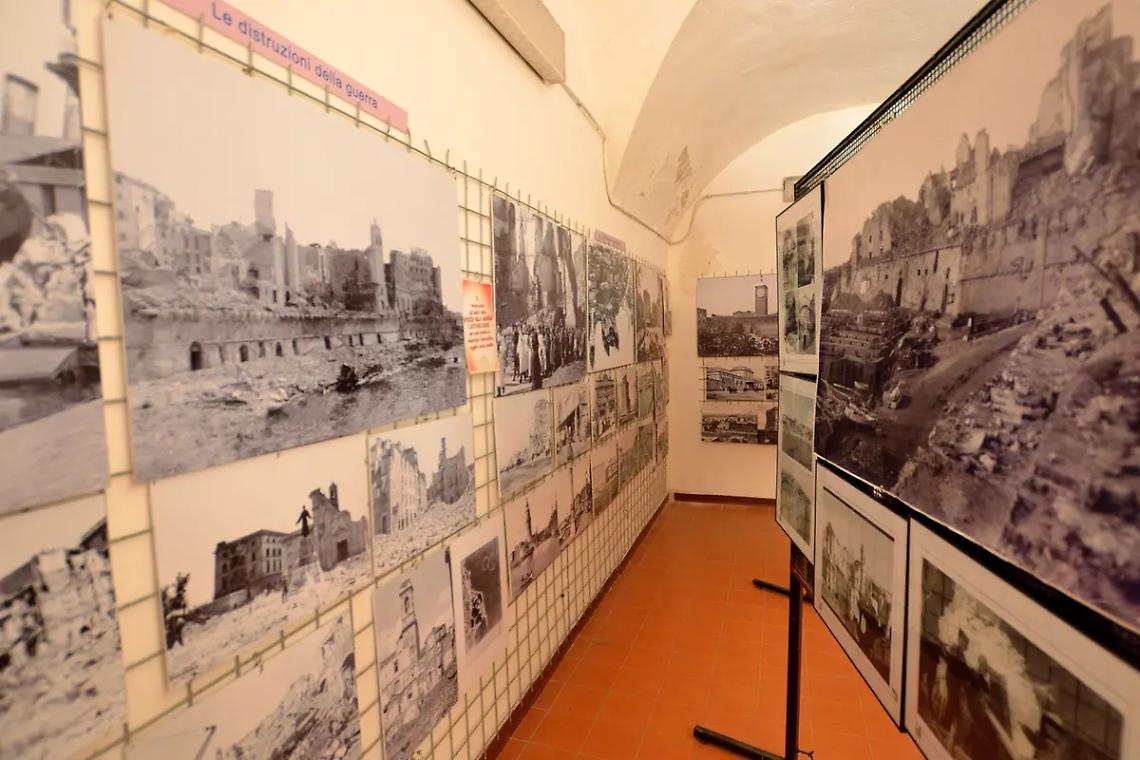 Bombardamento, mostra fotografica alla Casa della Memoria