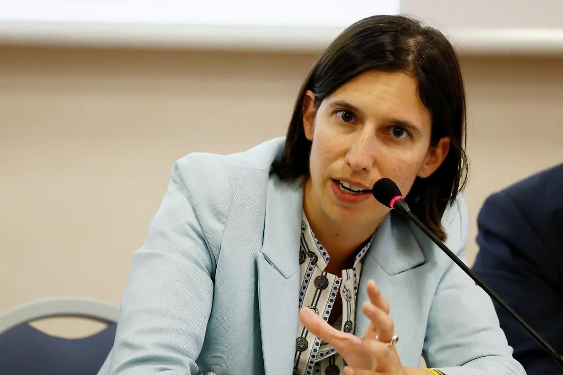 Elly Schlein a Civitavecchia