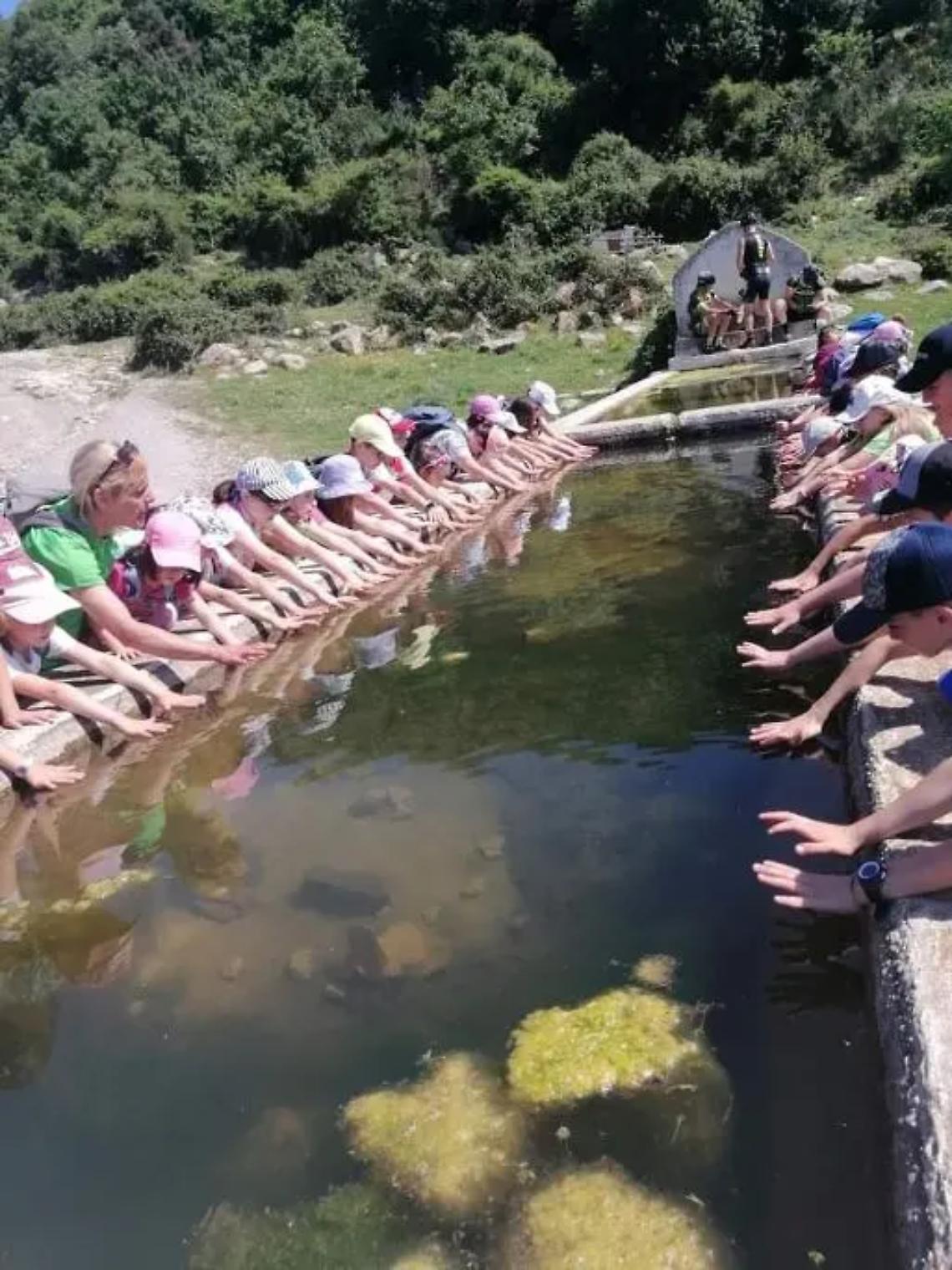 Trekking, risate e canzoni con Country food alla Giovita