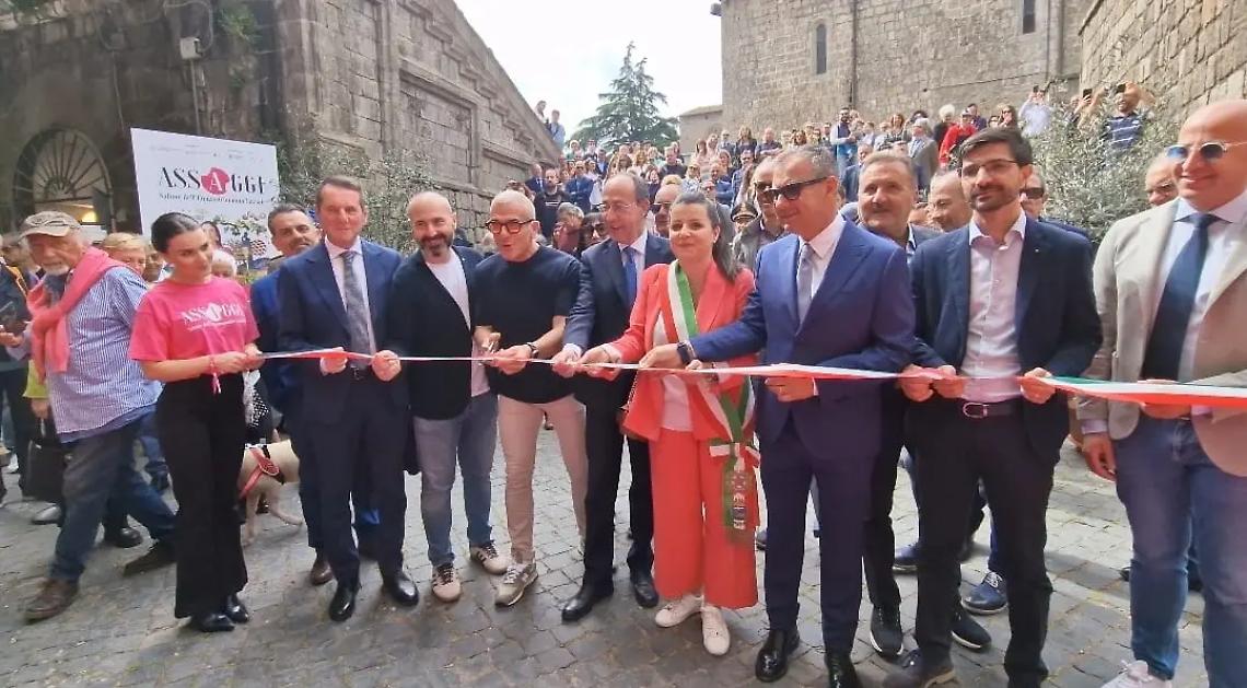 Assaggi: partita a Viterbo la tre giorni del gusto