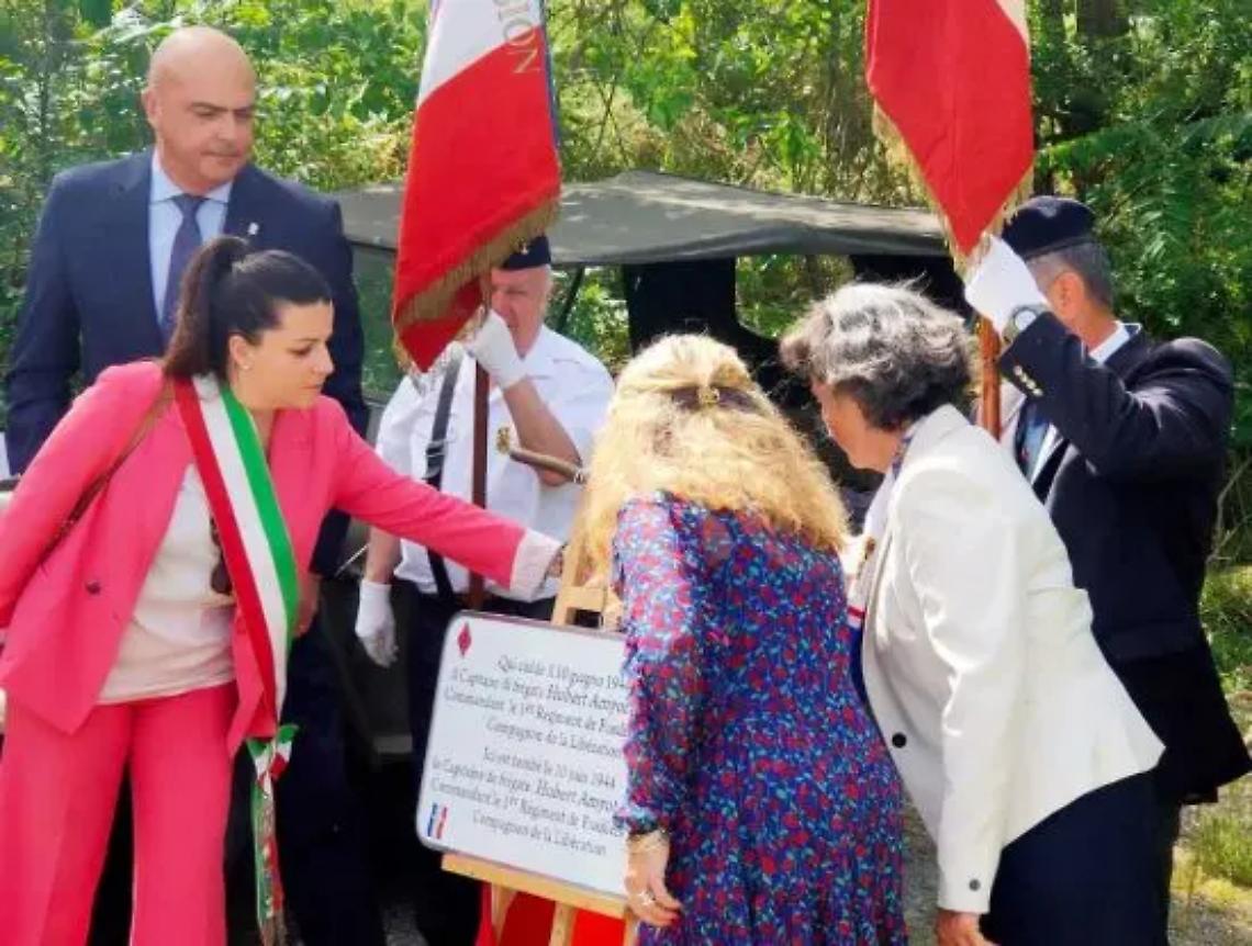 Tributo all&rsquo;eroe di guerra Hubert Amyot d&rsquo;Inville