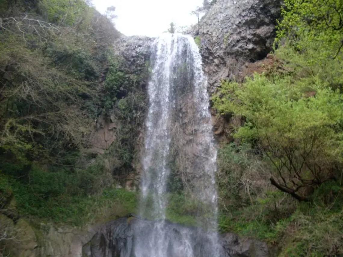 Il Festival letterario etrusco si sposta alle cascatelle