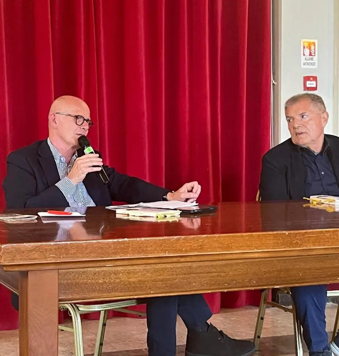 Pienone al Foyer dell&rsquo;Unione per Gianni Scipione Rossi