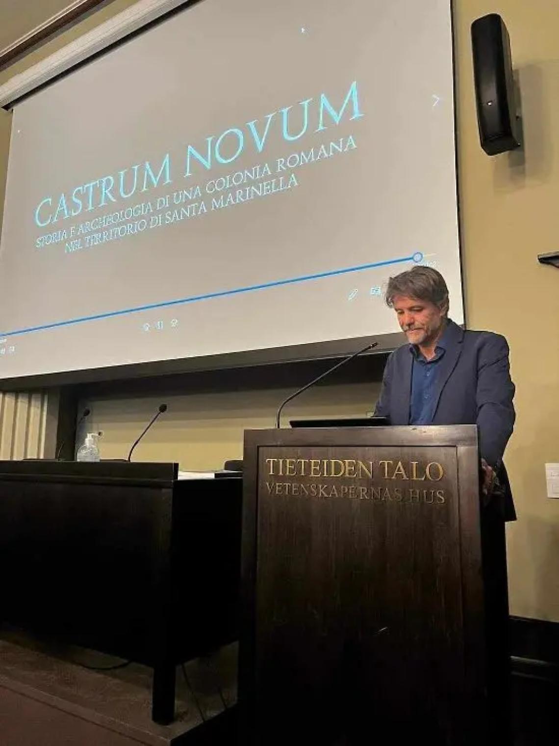 Scavi a Castrum Novum, finlandesi affascinati dal racconto di Flavio Enei