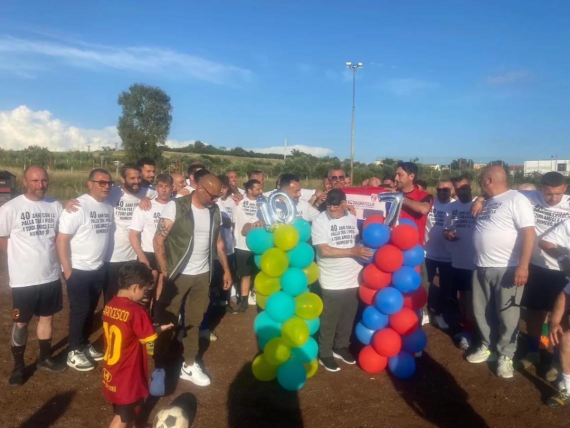 Grande festa per l&rsquo;addio al calcio di Alessio Baroncini