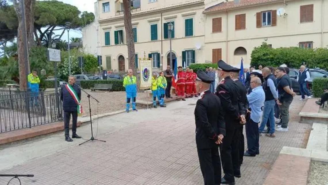 Democrazia, crollo della dittatura fascista e diritto al voto nel discorso del sindaco Tidei
