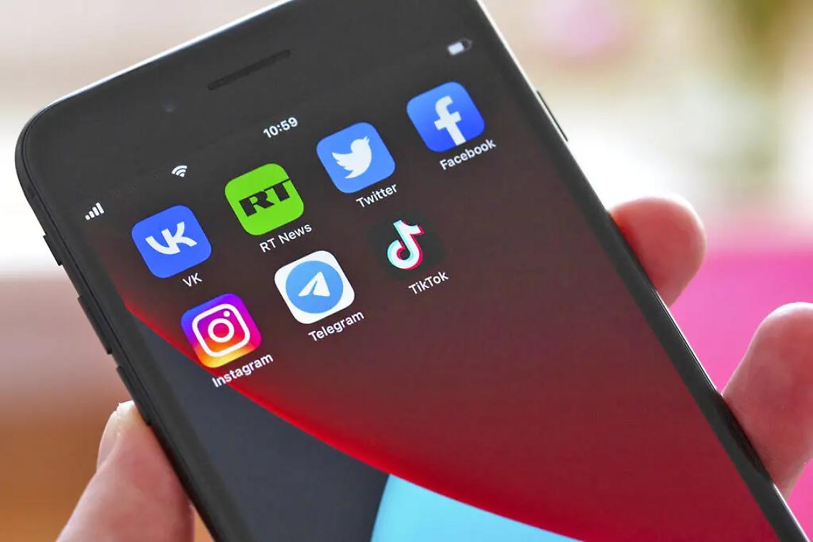 La campagna elettorale si fa sui social