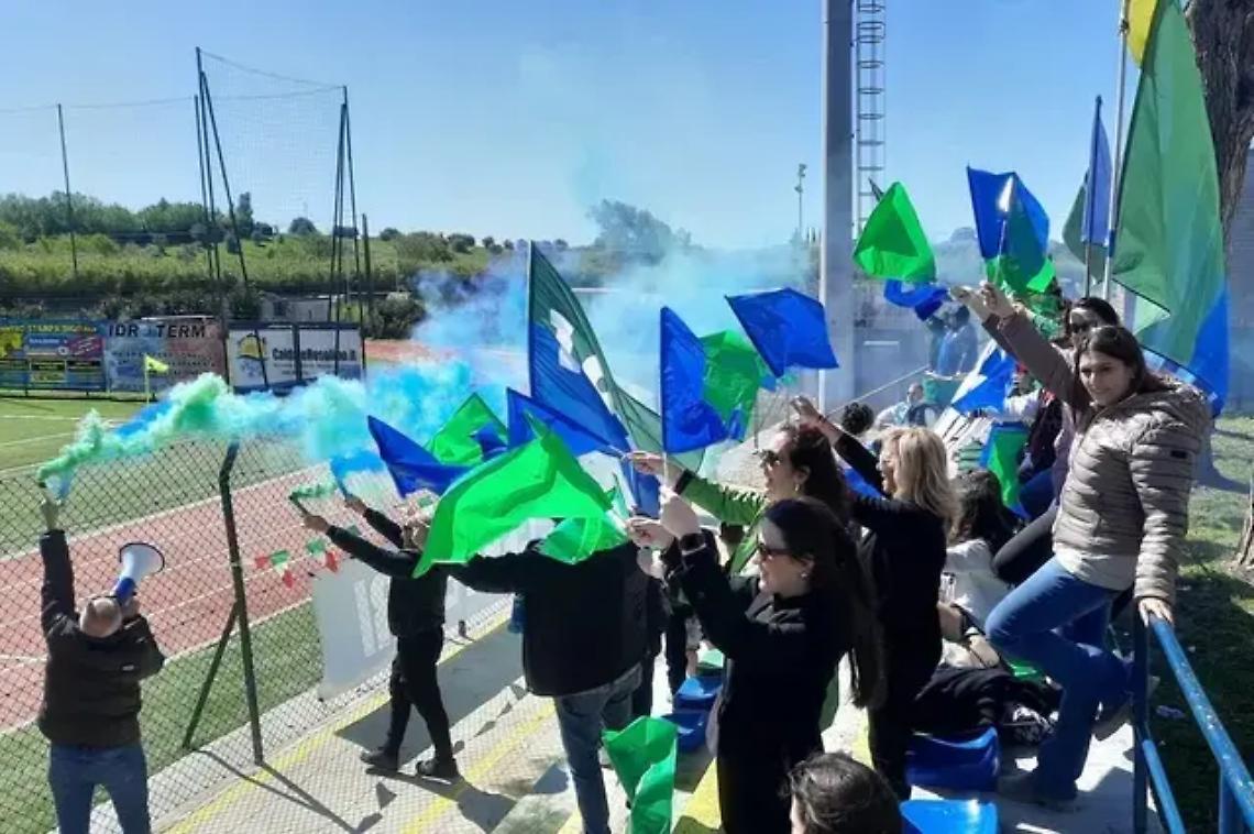 La tifoseria del Citt&agrave; di Cerveteri non molla di seguire le sorti dei verdeazzurri