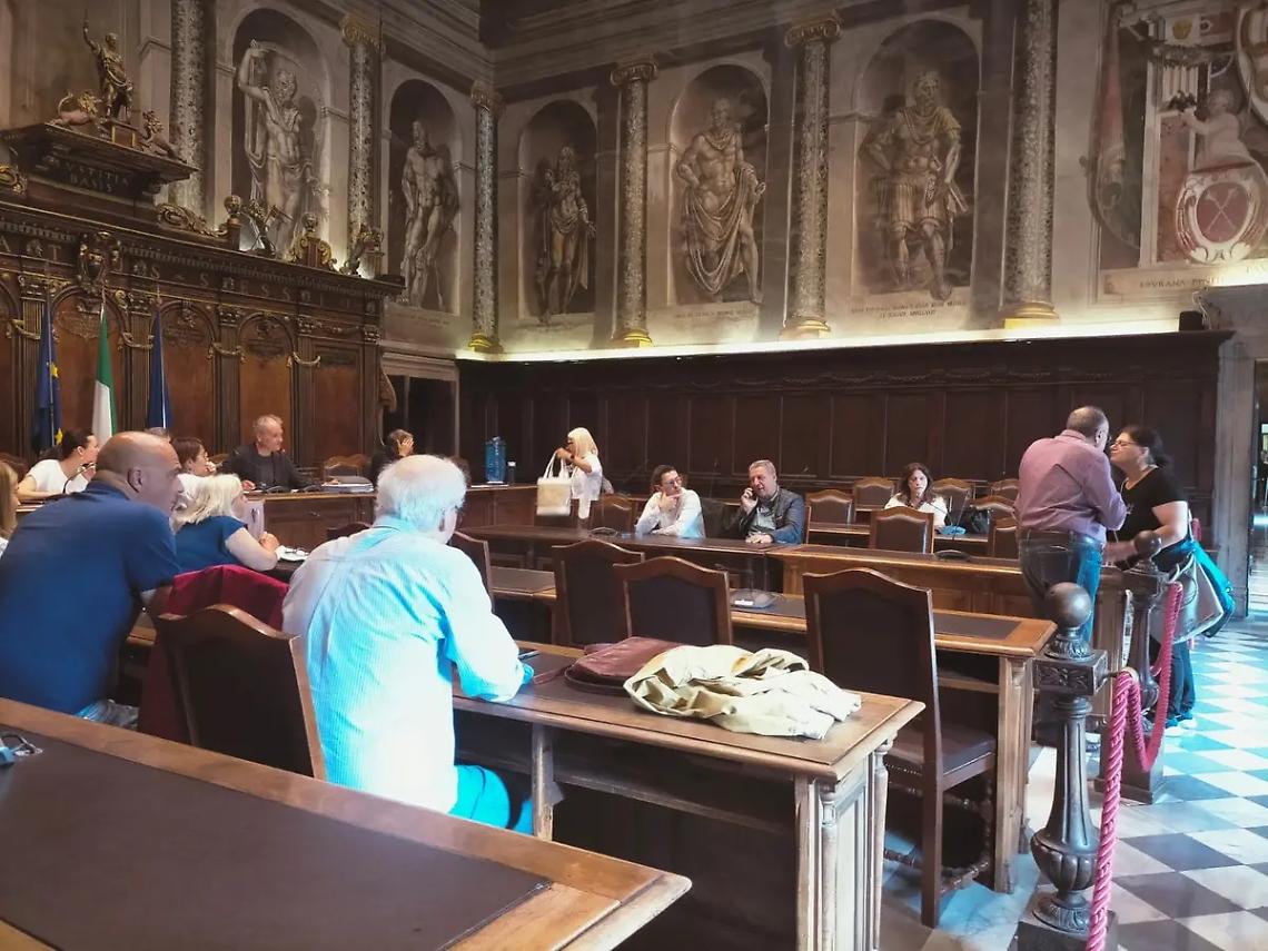 &laquo;Frontini se ne vada, Marini deve tornare sindaco&raquo;