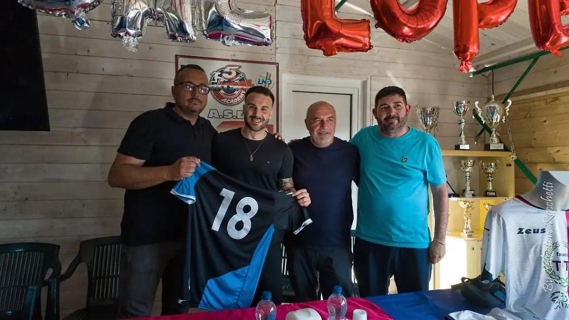 La Futsal Academy sferra il primo colpo: ecco Dario Lopez