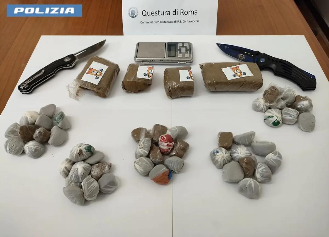 Spaccio, arrestato un 26enne