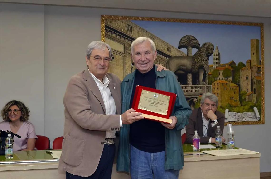 Assemblea ordine dei medici: festeggiati gli iscritti per il 50esimo dalla laurea