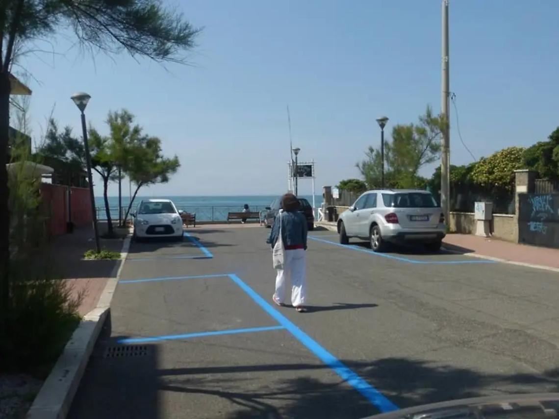 Pietro Tidei: &laquo;Le bugie inciampano sulle strisce blu&raquo;