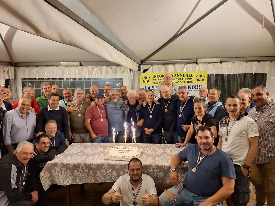 &ldquo;Amici per Sempre&rdquo;: si &egrave; tenuto l&rsquo;incontro annuale di storia, di vita e di sport