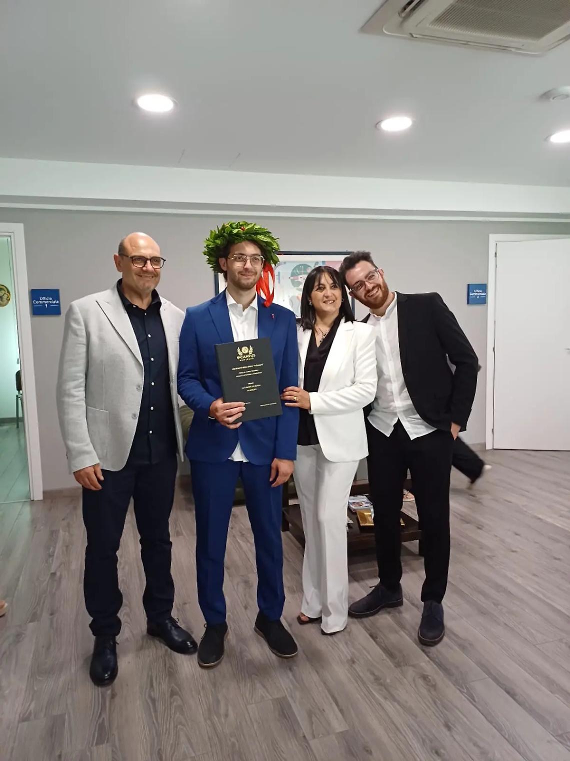 Il buongiorno e l'oroscopo del 21 Giugno 2024