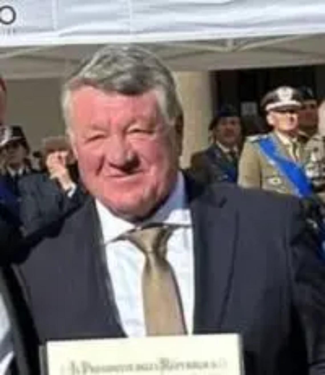 Tragico incidente, muore ex poliziotto