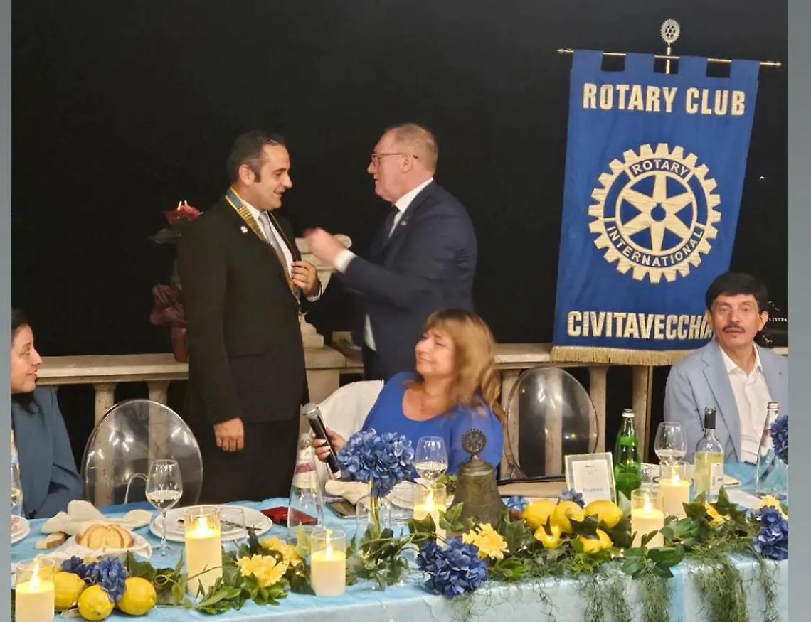 Luca Grossi nuovo presidente del Rotary