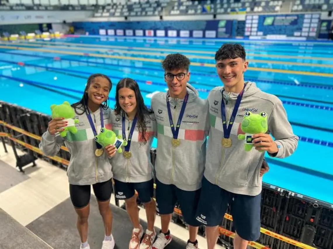 Europei: Lorenzo Ballarati oro nella staffetta mista 4x100 stile