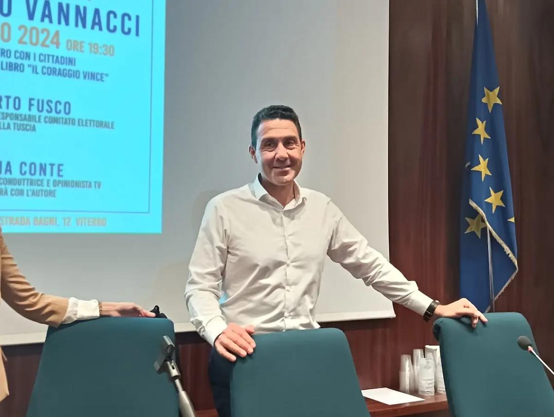 Roberto Vannacci a Ombre Festival