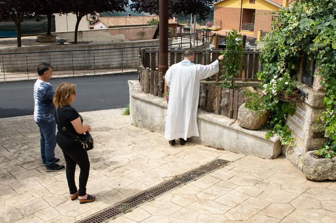 Festa solenne per la Madonna di Lourdes: messa concelebrata da Don Ivan e Don Cono