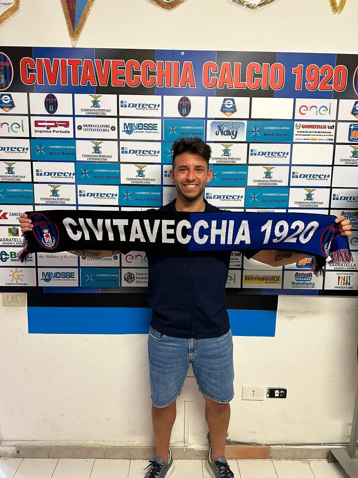 La Vecchia annuncia due colpi