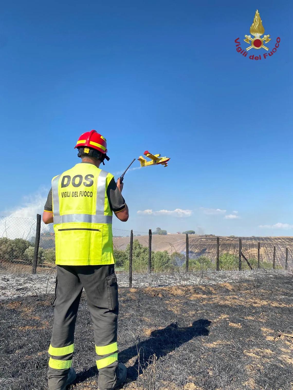 In fiamme la frazione de I Terzi: minacciato un canile