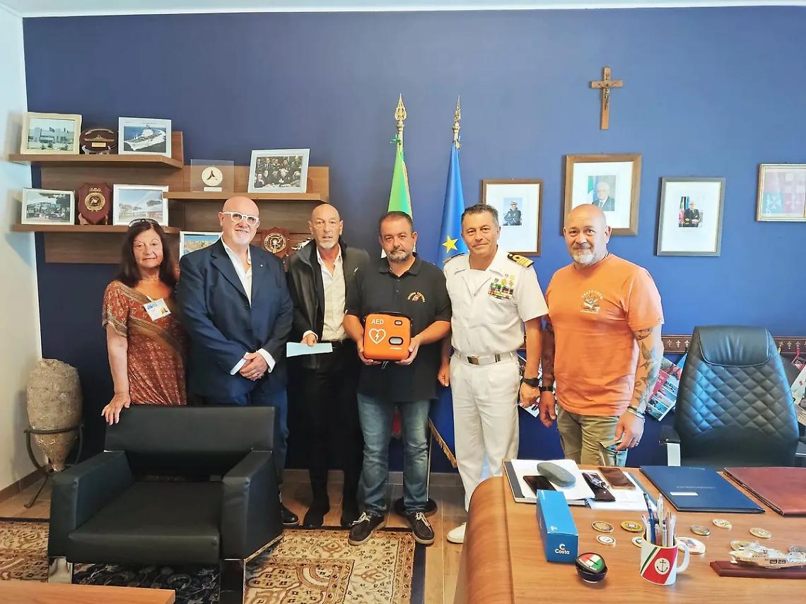 Avis, Amici del Mare e Capitaneria di porto fanno squadra: solidariet&agrave; al centro