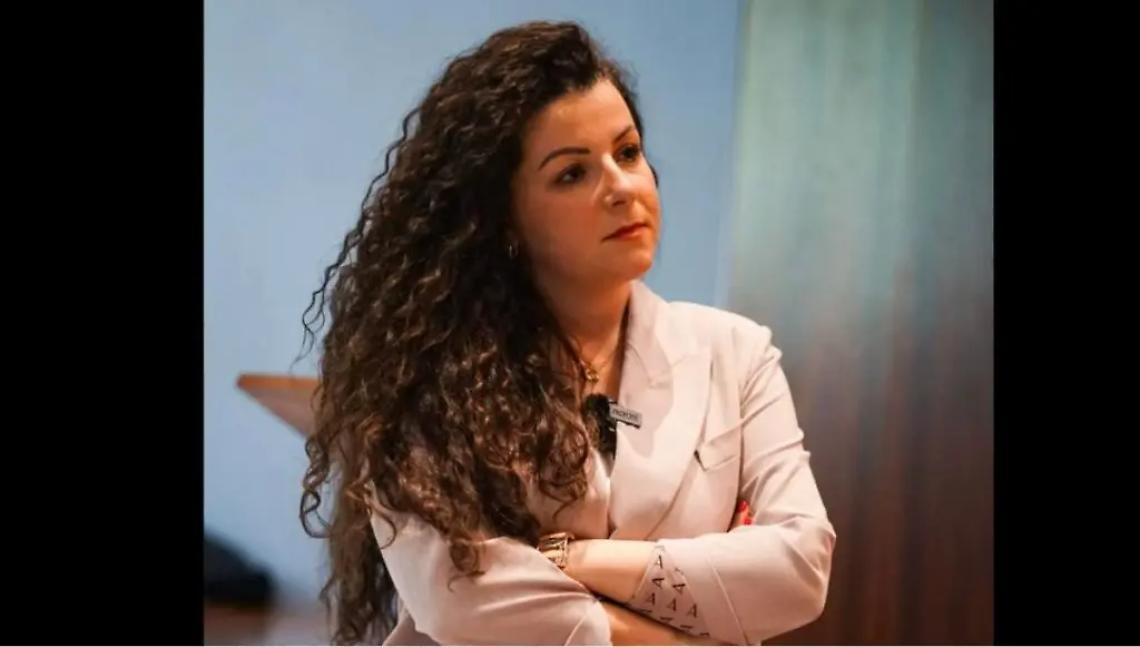 Crolla il consenso della sindaca