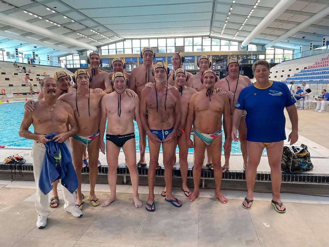 Nuotatori Civitavecchiesi terzi agli Italiani Master