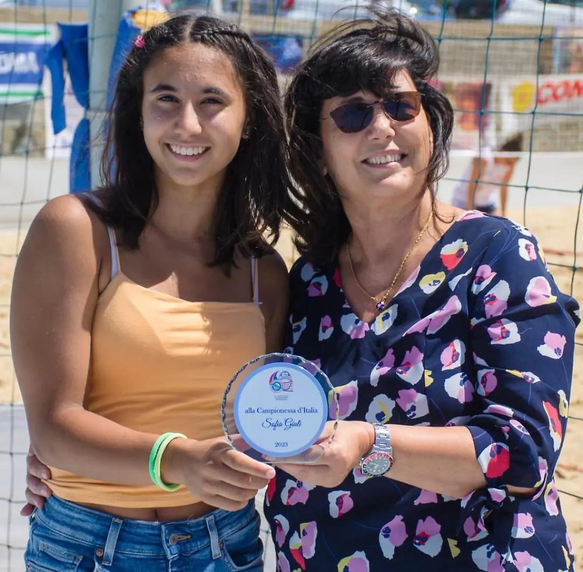 Sofia Giul&igrave; saluta l&rsquo;Asp Civitavecchia