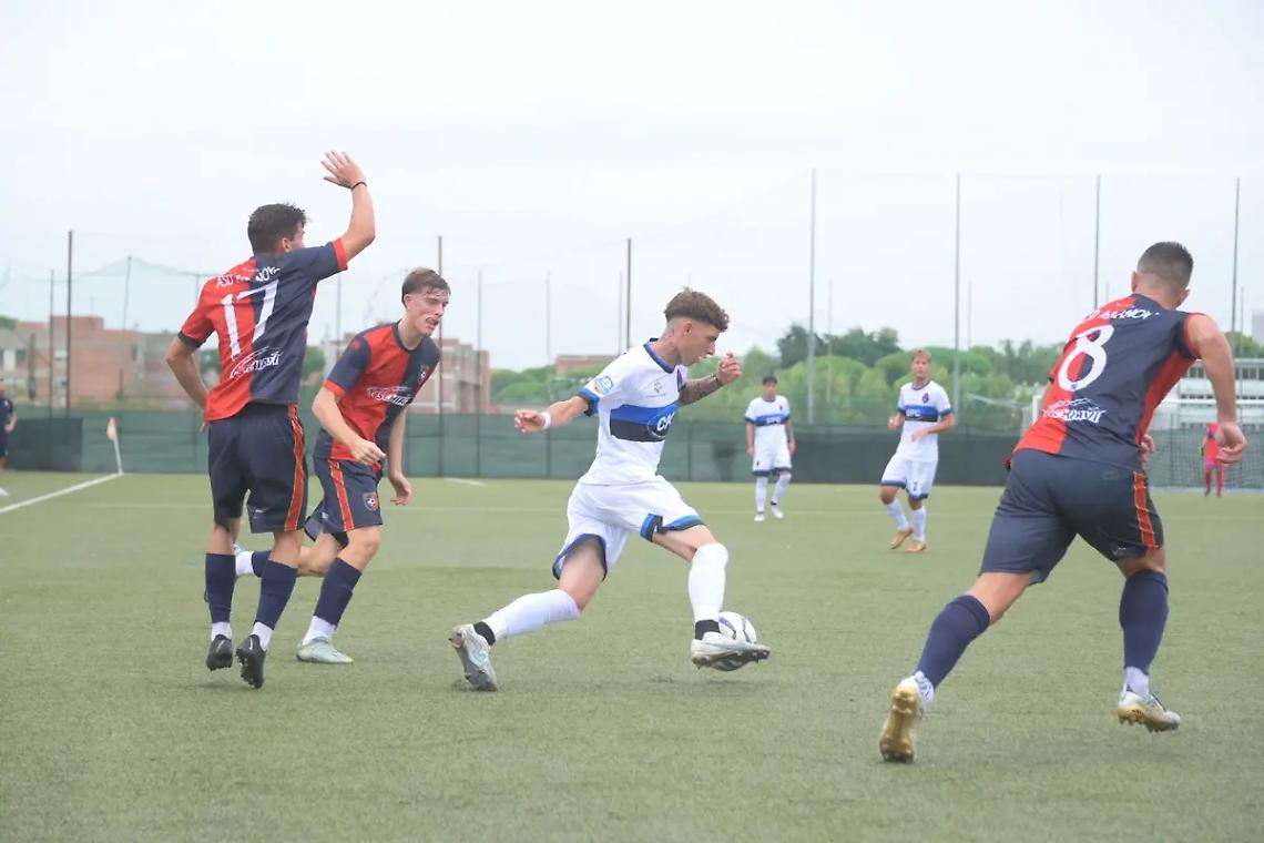 L&rsquo;esterno Dario Luchetti lascia il Civitavecchia Calcio