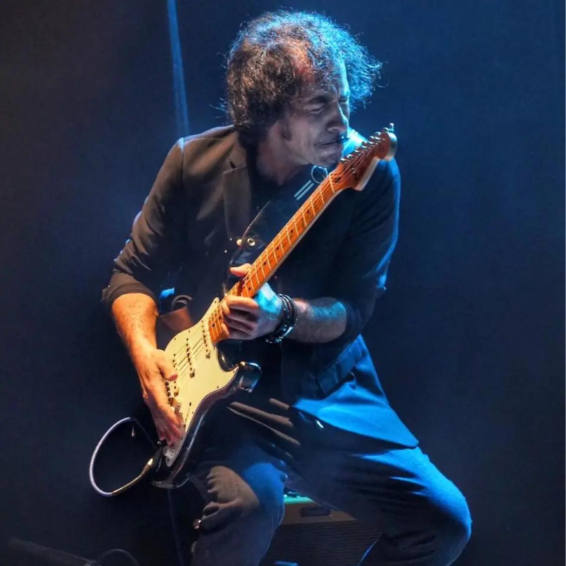 Nella notte di San Lorenzo il tributo ai Pink Floyd con musica e pittura