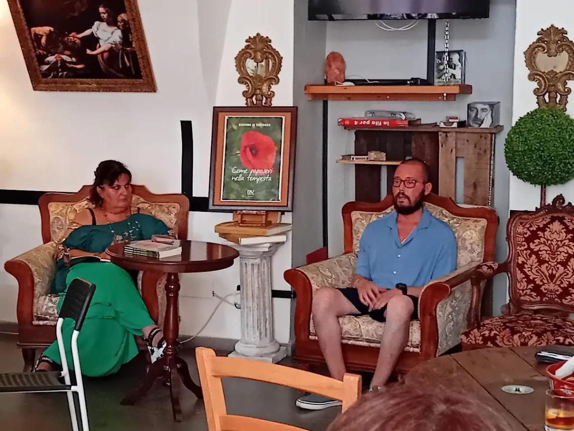 &ldquo;Come papaveri nella tempesta&rdquo;, sei racconti emozionanti che colpiscono