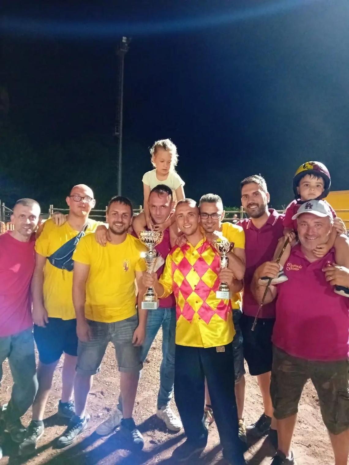 Balboa, montato dal fantino Mario Vela, porta la contrada Ghetto alla vittoria