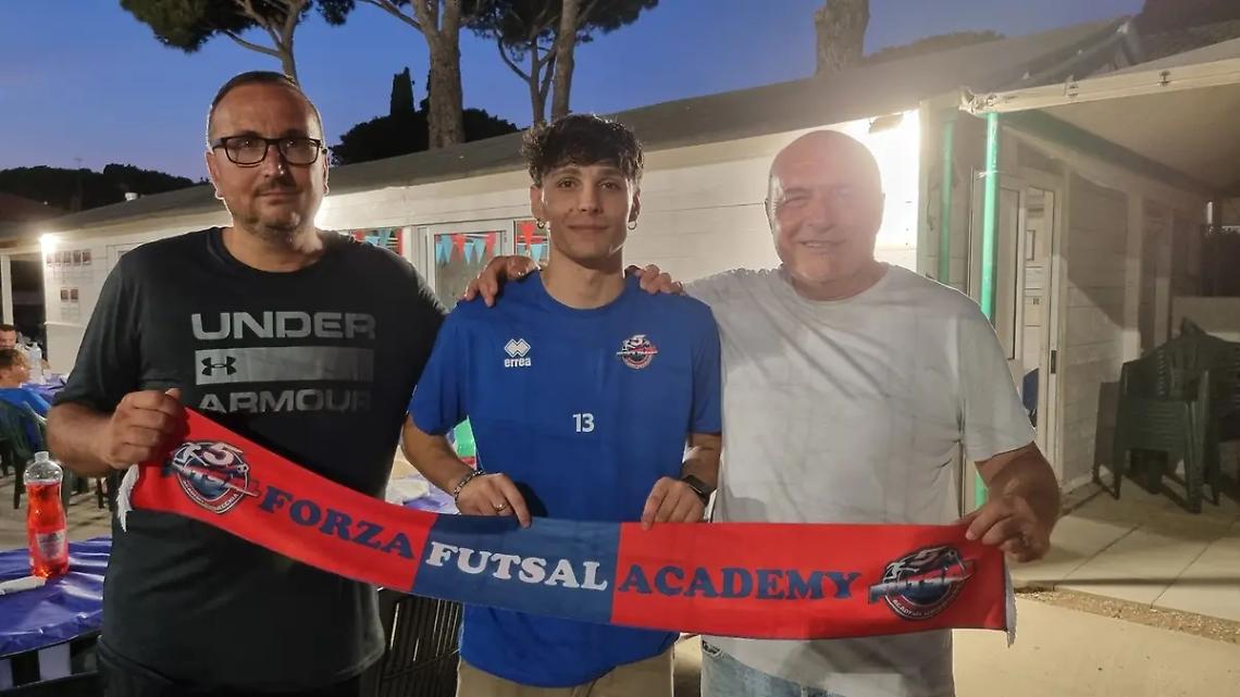 Simone Mondelli vestir&agrave; la maglia della Futsal Academy