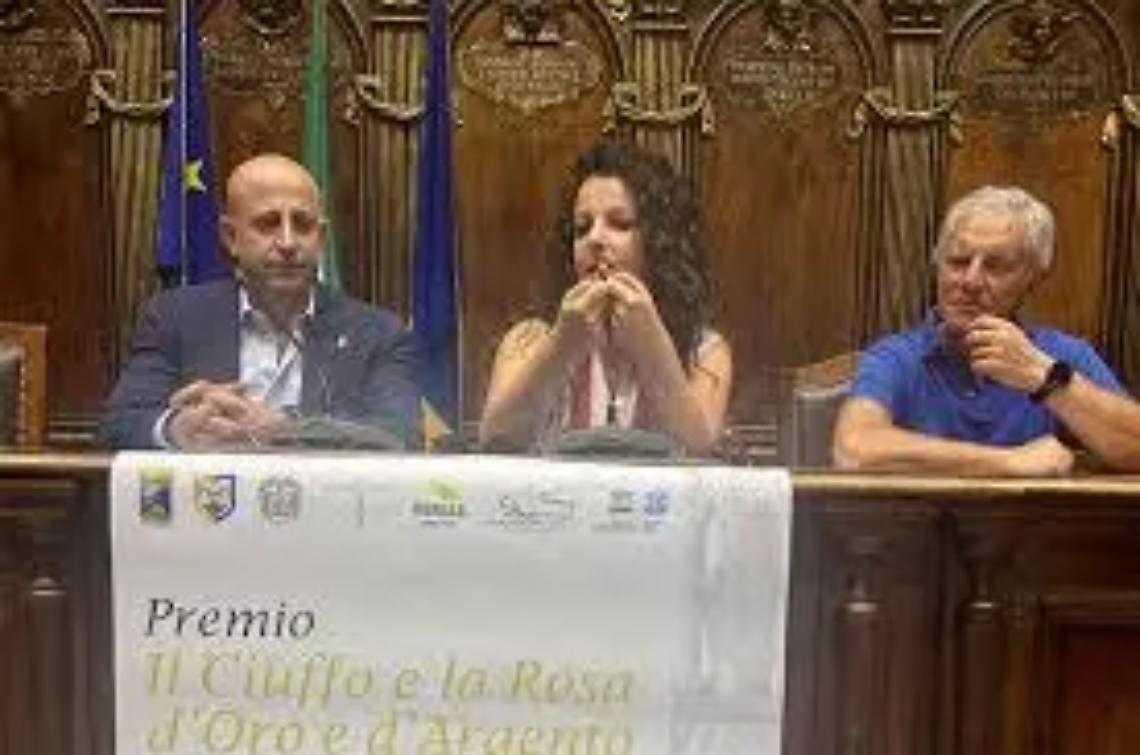 Premio Il Ciuffo e La Rosa d&rsquo;oro e d&rsquo;argento, avviso online