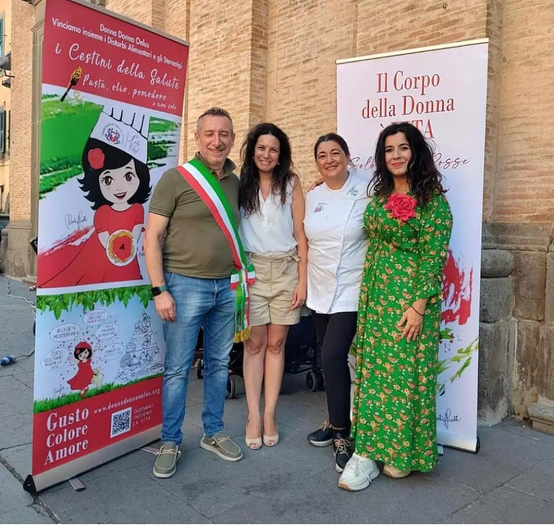 &ldquo;100 Metri d&rsquo;amore per gustare insieme la vita&rdquo;