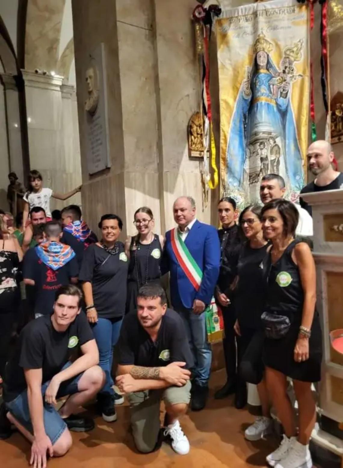 Bagno di folla per la Notte del Cencio