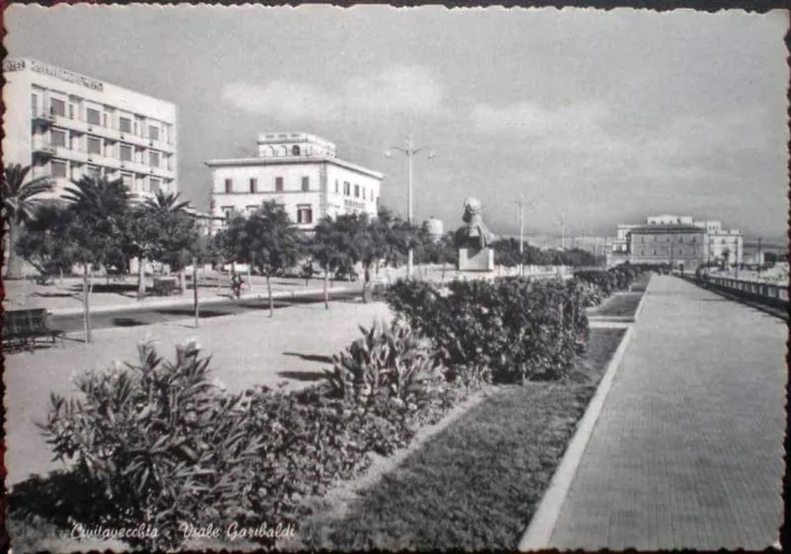 Civitavecchia con il naso all&rsquo;ins&ugrave; fa tappa a viale Garibaldi