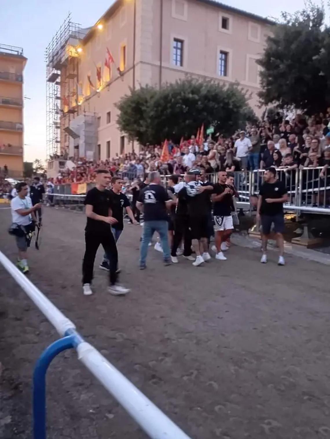 Mini palio, Bur&ograve; conquista il trofeo