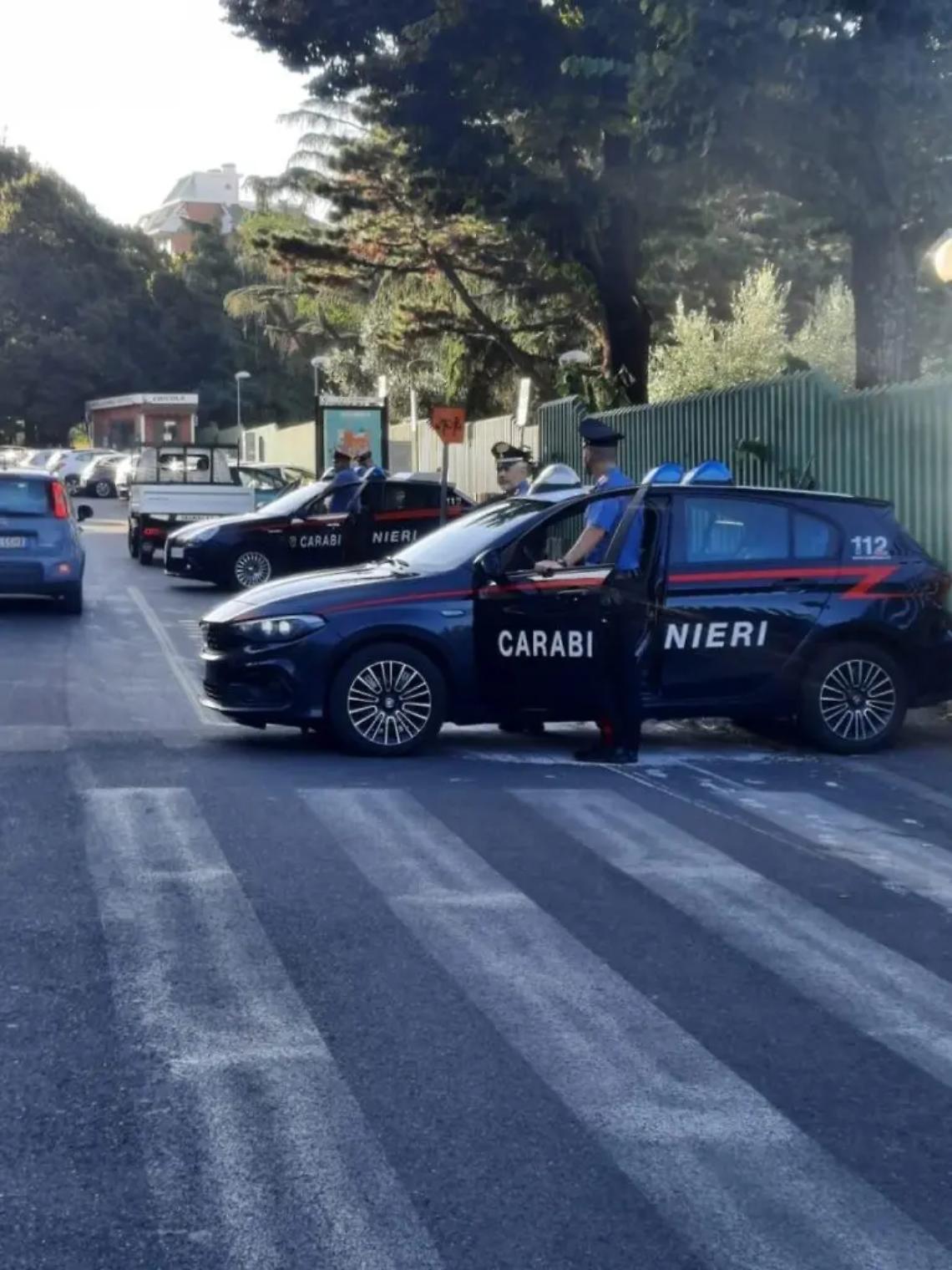 Spaccia cocaina in viale Trento, arrestato un 23enne