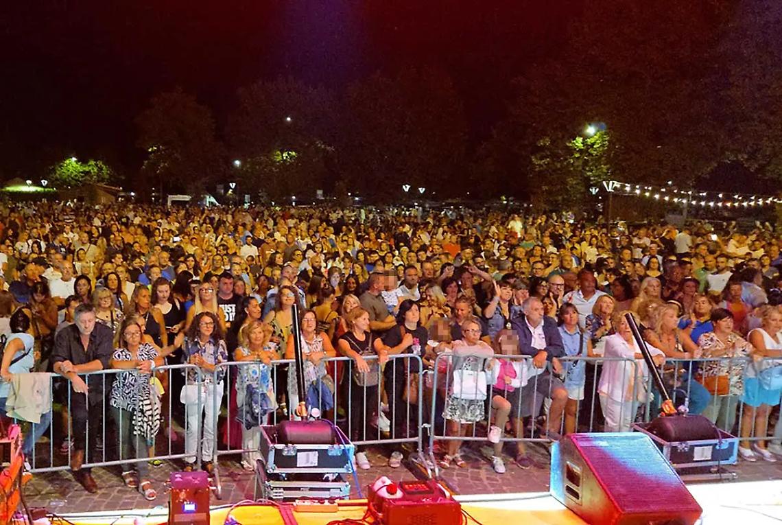 Gli anni &rsquo;90 conquistano il pubblico