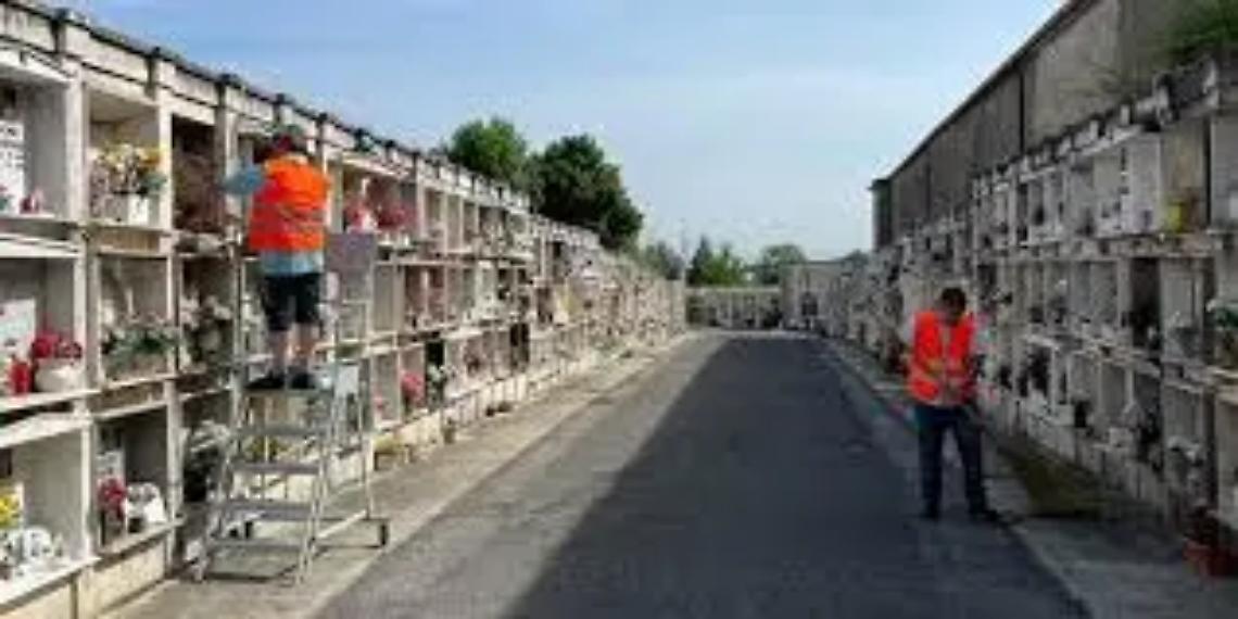 Cimitero civico, partite le esumazioni delle salme