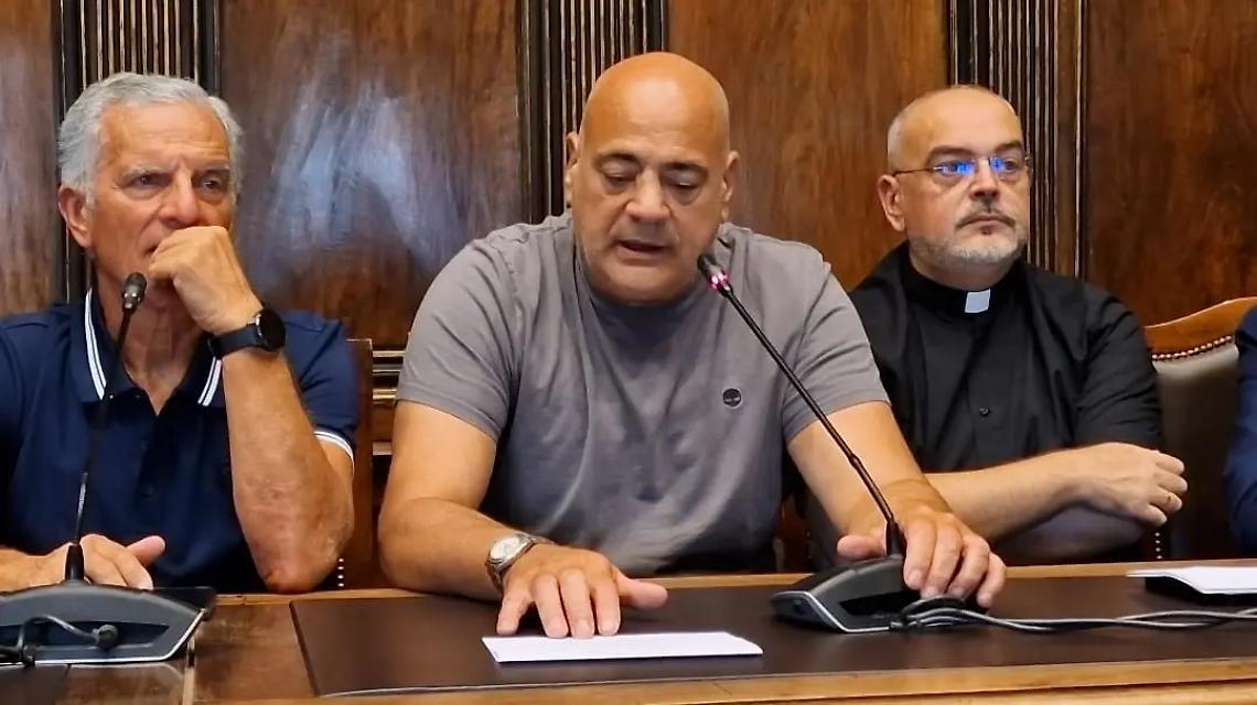 &laquo;Le tre minimacchine insieme in un unico trasporto&raquo;