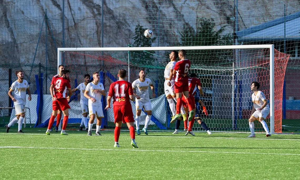 Allo Scoponi &egrave; subito big match