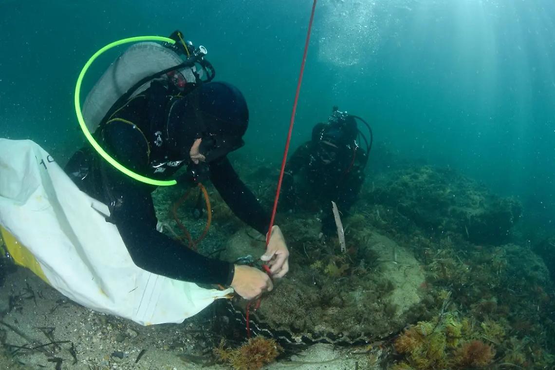 Rimosse tonnellate di rifiuti dai fondali marini