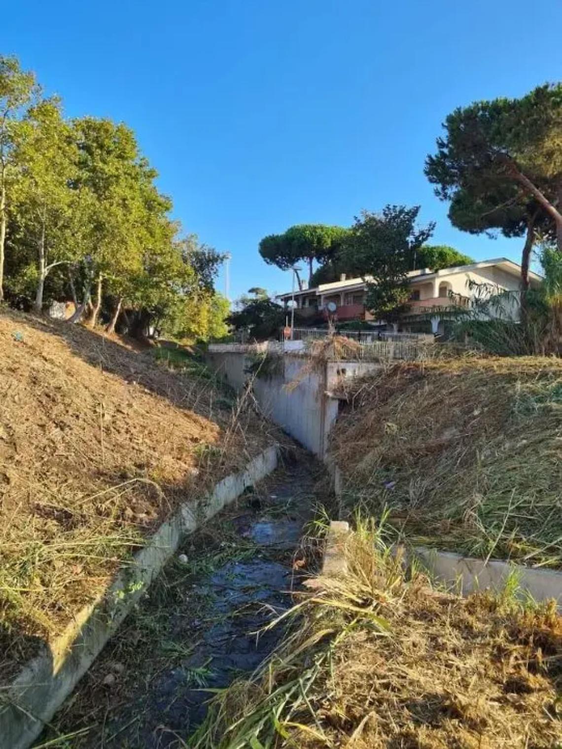 &laquo;Abitazioni allagate a causa dell&rsquo;ostruzione delle caditoie&raquo;