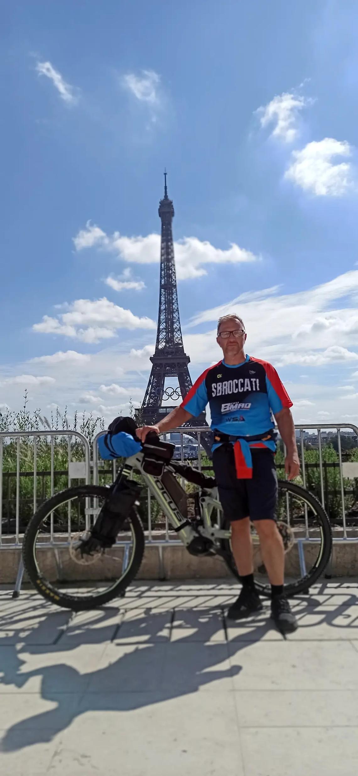 L&rsquo;avventura del civitavecchiese Riccardo Macii: mezza Europa in mountain bike