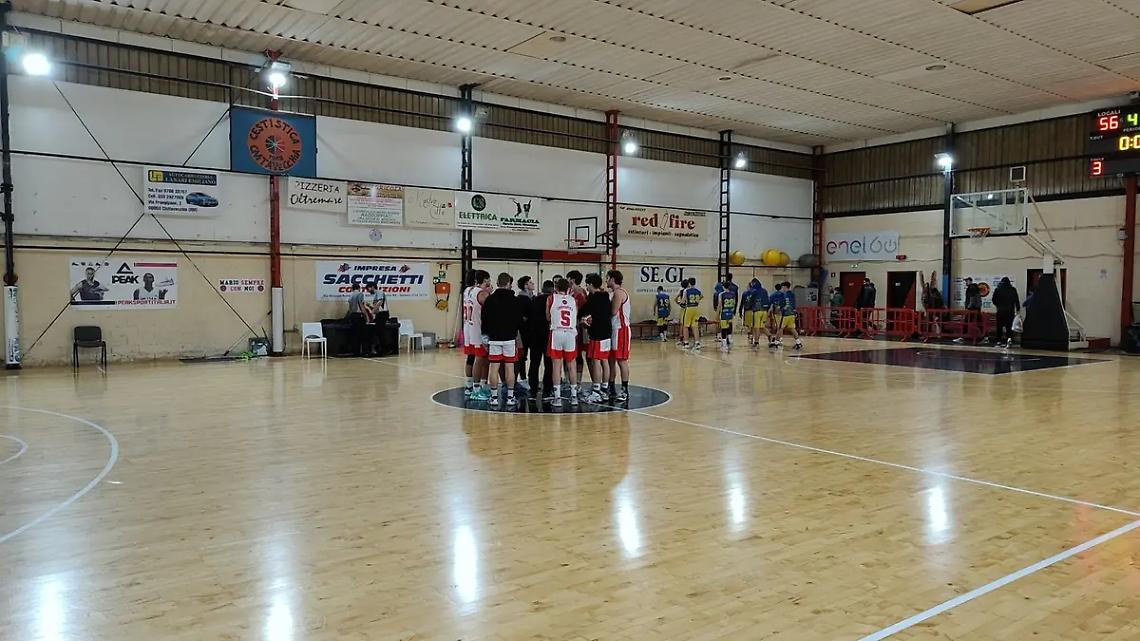 Basket di livello nazionale al PalaRiccucci per la 10^ edizione del Memorial dedicato a Mario Romano