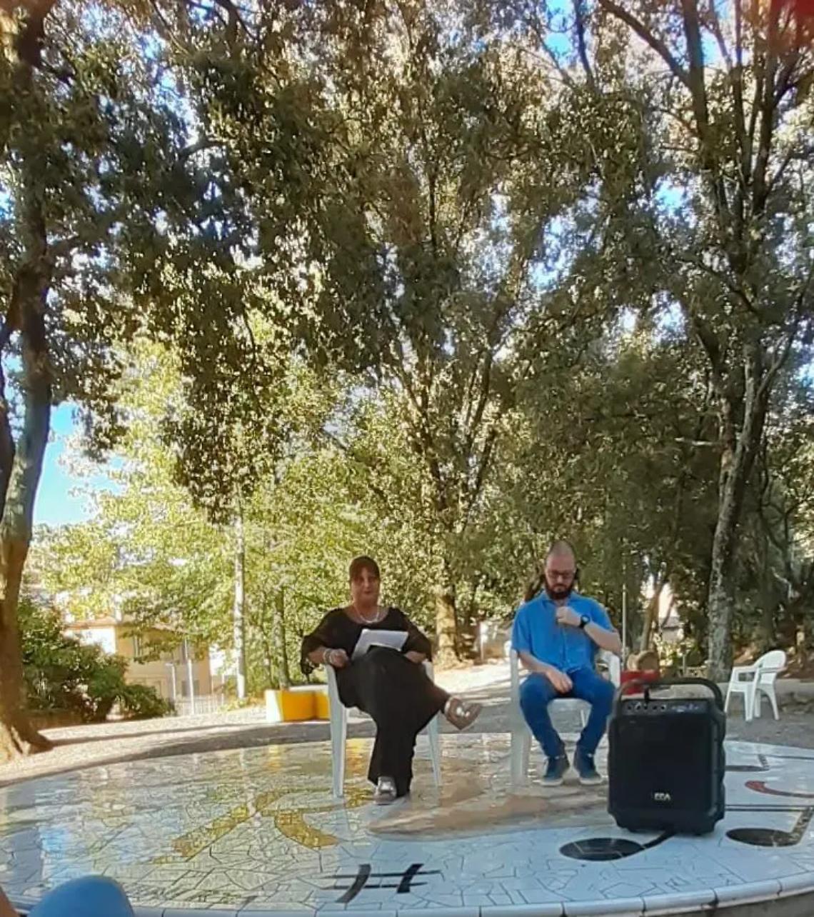 Giacomo Di Costanza ha presentato il suo libro: "Come papaveri nella tempesta"